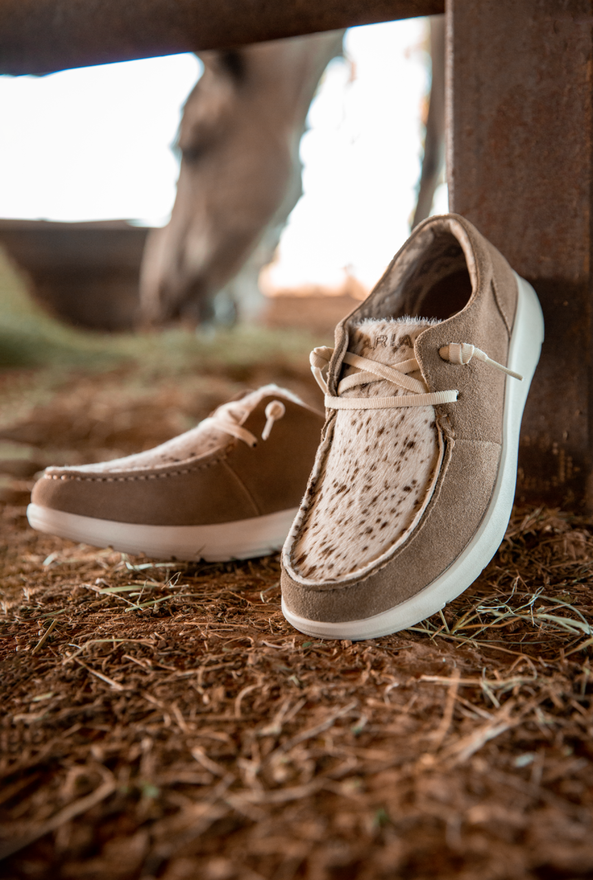 Spotted Walnut Hair-On Ariat Hilo – Magnolia Mill