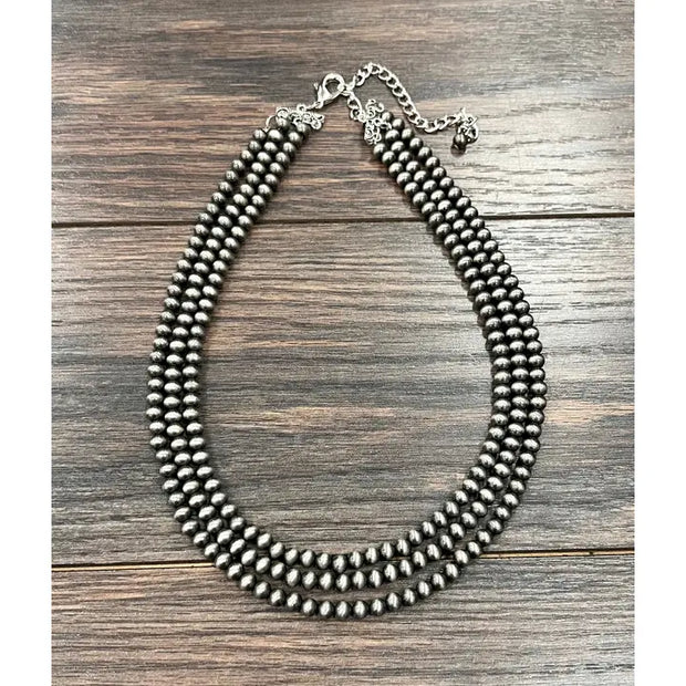 Tres Strands Necklace