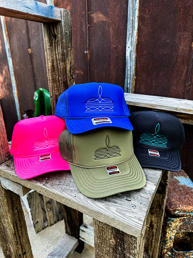 Round Up Boot Stitch Truckers