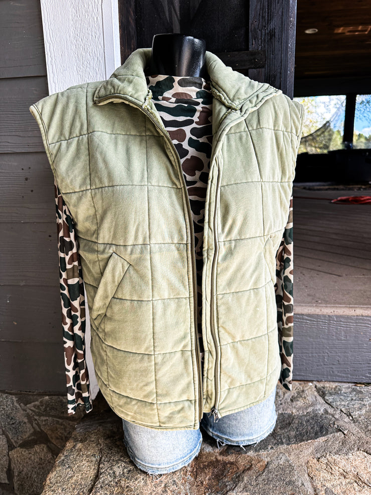 Valencia Quilted Vest- Olive