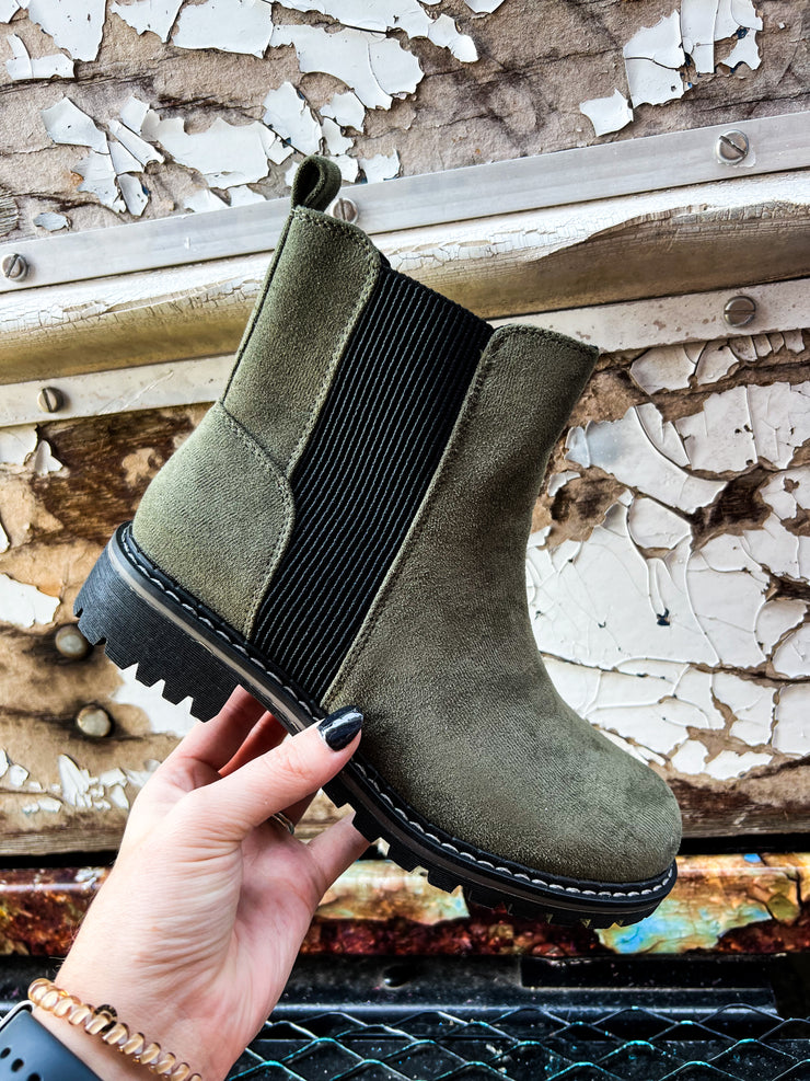 Suede Olive Howl by Corkys