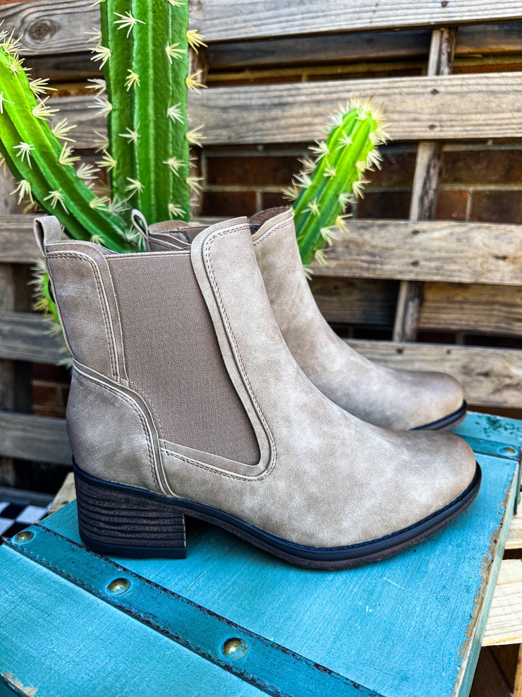 Gossip Girl Boot- Taupe