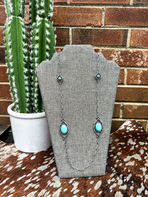 Deluxy Paperclip & Concho Necklace