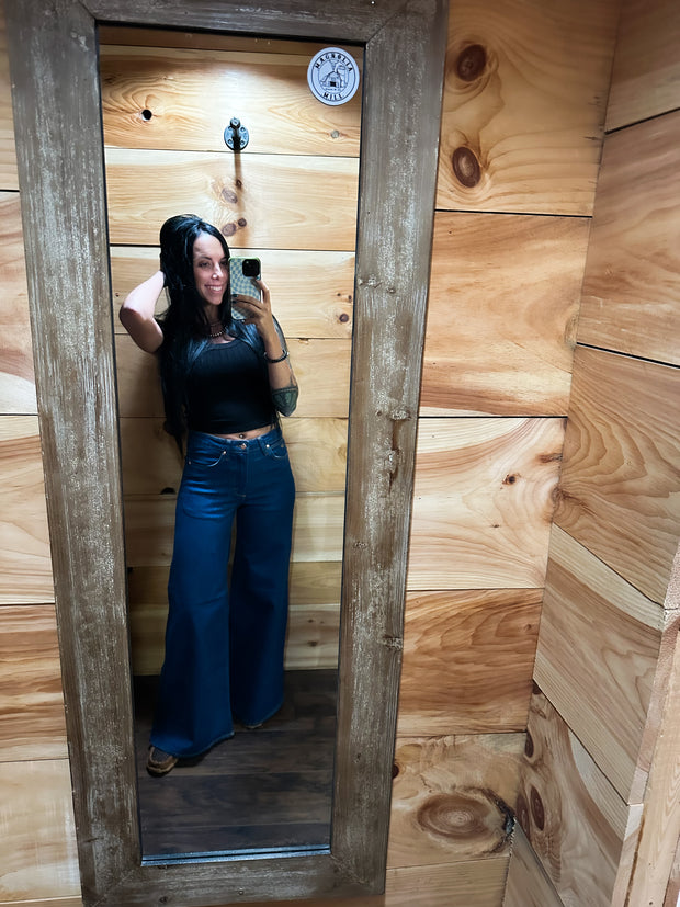 Lainey Wilson Wide Leg Flare Denim