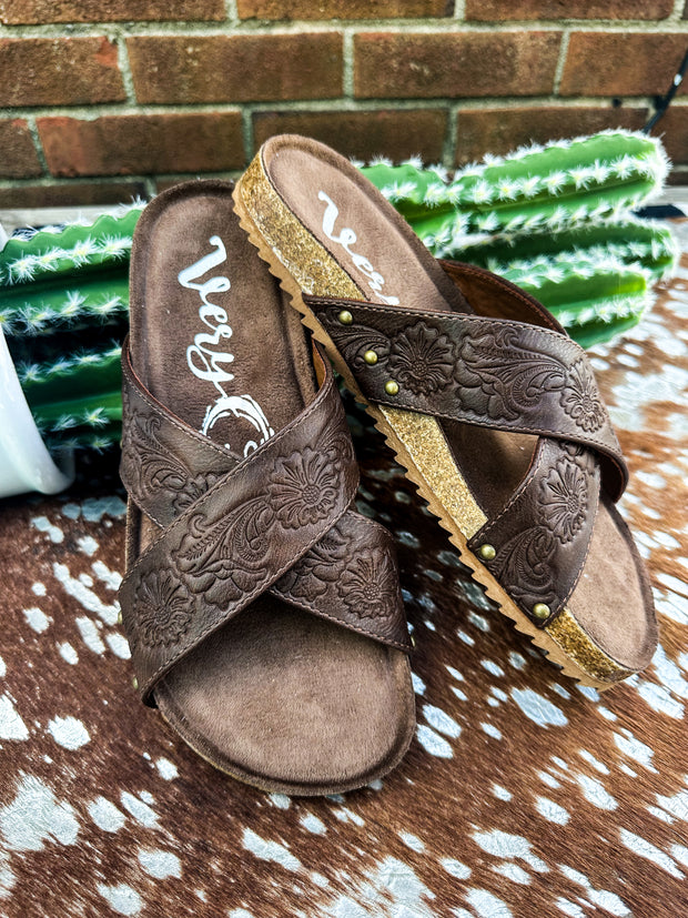Jaycee Cross Strap Sandal