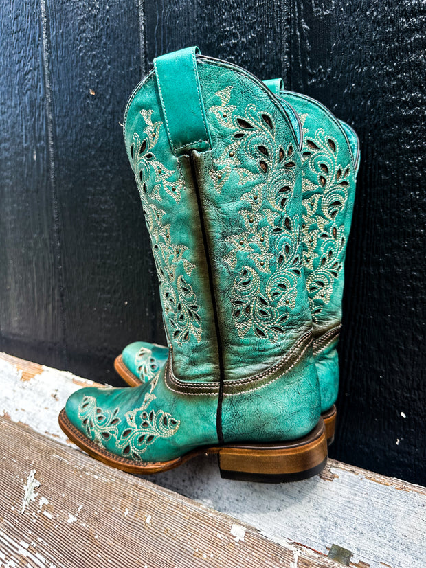 LD Turquoise Inlay & Embroidery & Studs Corral Boot
