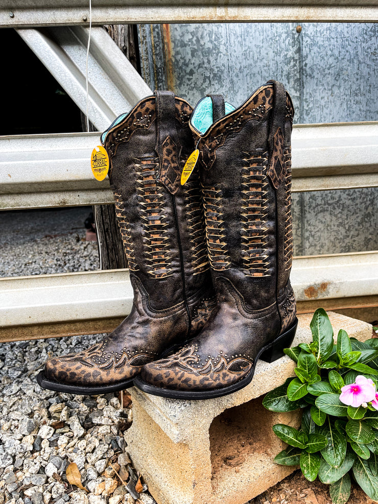 Black/Leopard Print Overlay Embroidery Corral Boot – Magnolia Mill
