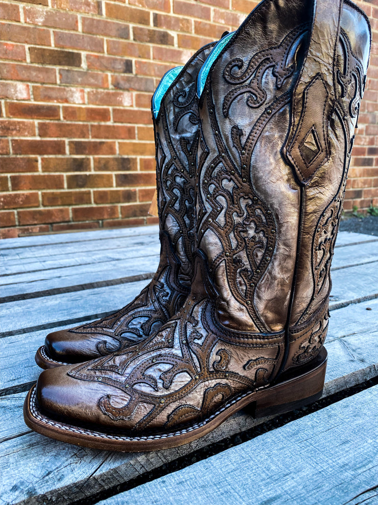 Tan Overlay & Embroidery Corral Boot