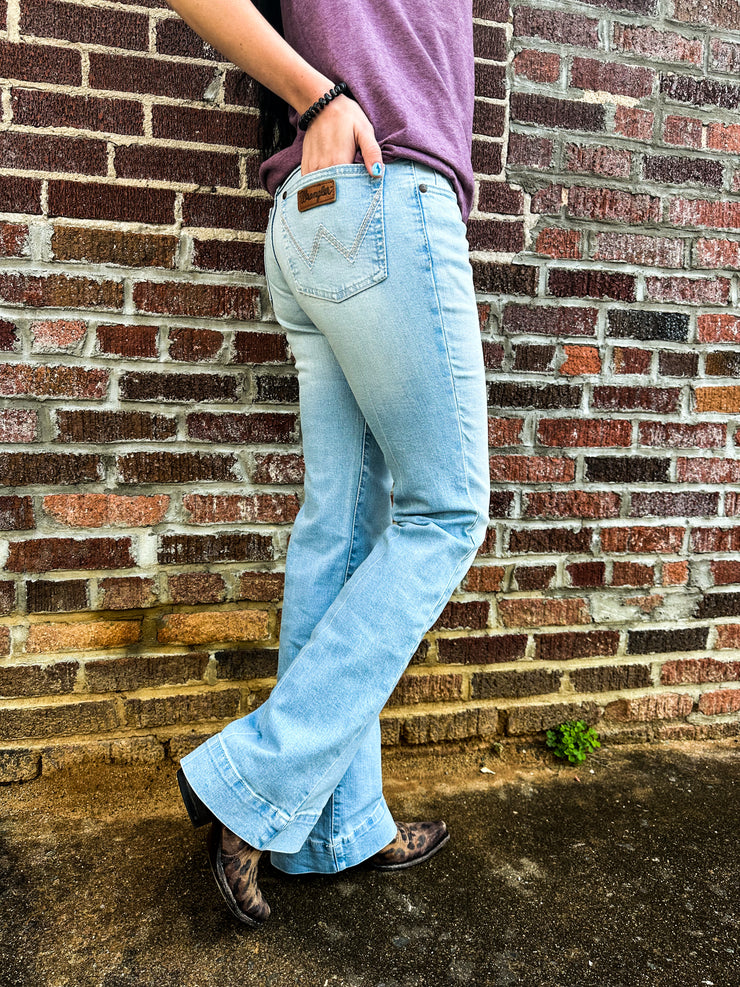 Amarillo Wrangler Retro Trousers